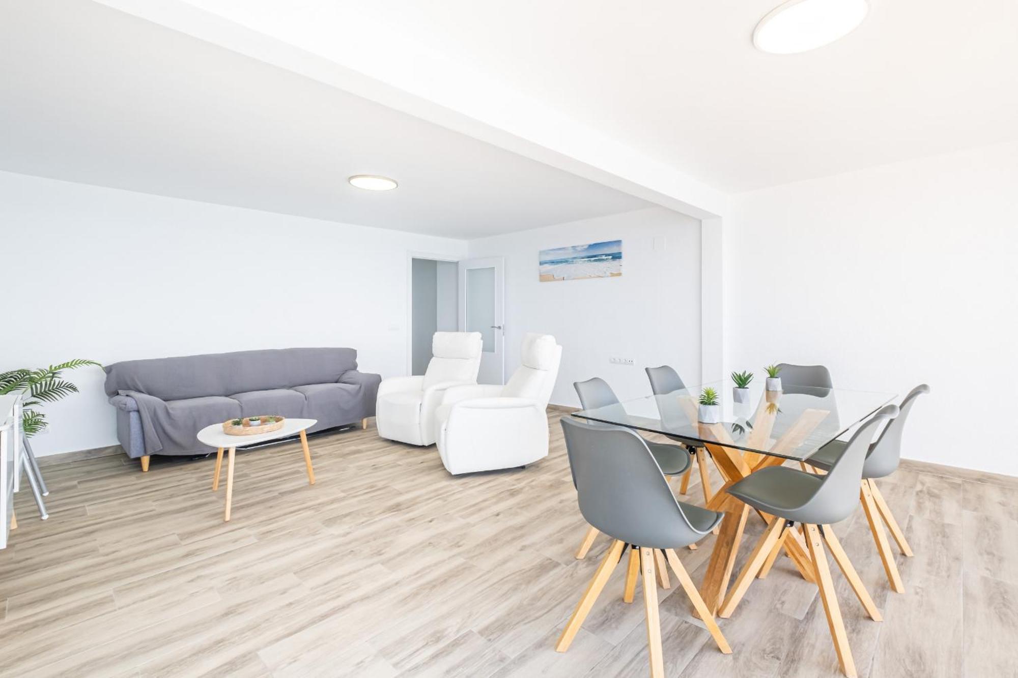 Torre Yago 10-3 Levante Apartment